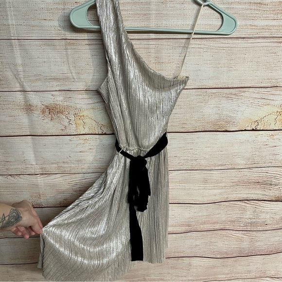 One Shoulder Shimmer Dress - Picture 1 of 7